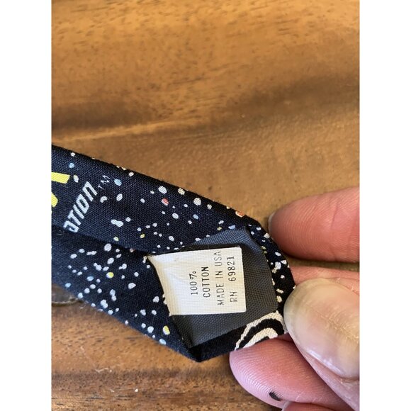 Ralph Marlin 1991 Star Trek Next Generation Men’s Necktie 56" Length 4" Width - Picture 3 of 4